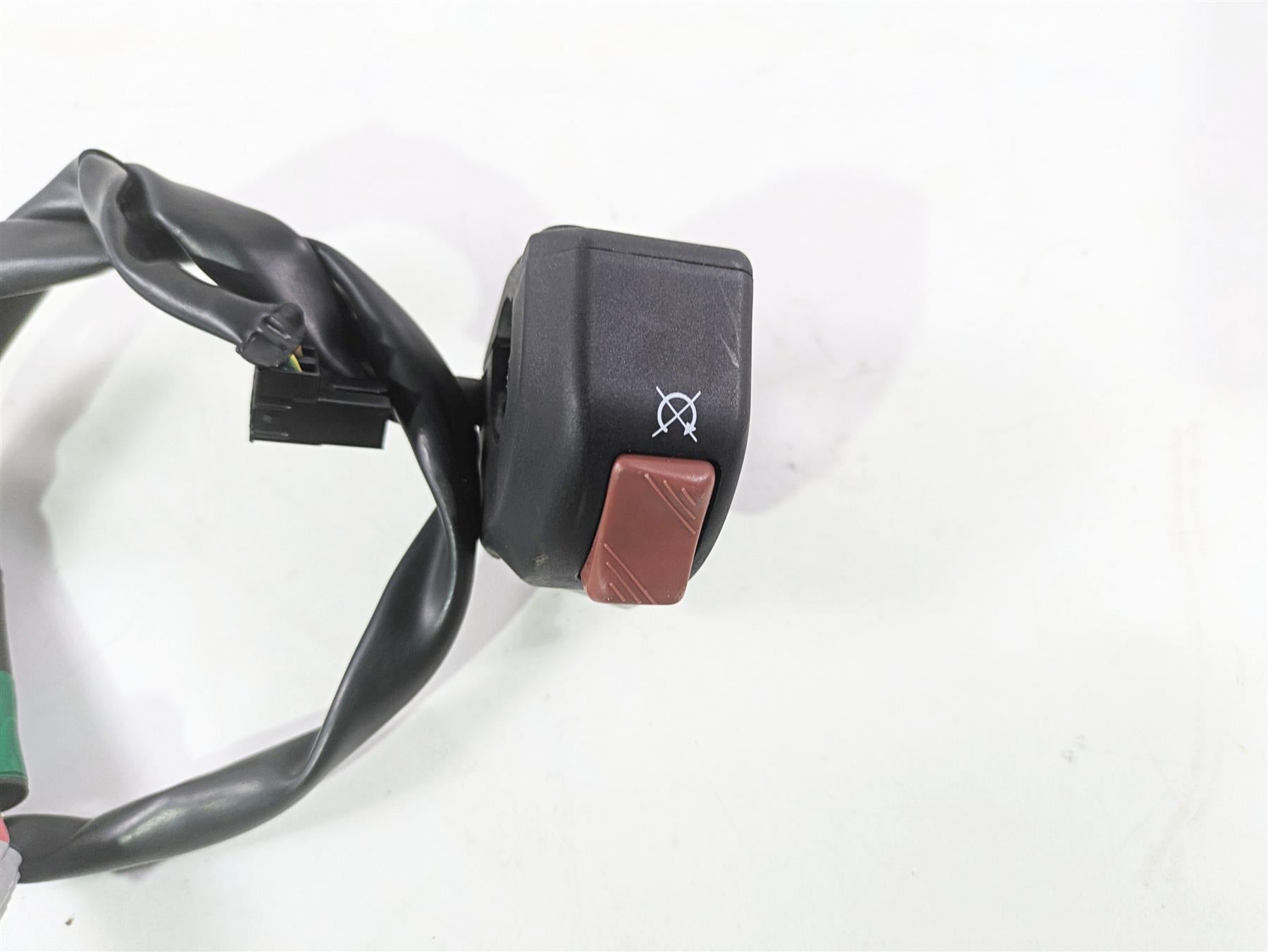 2020 Kawasaki ZX6R ZX636 Ninja Right Hand Control Switch Start Kill 46091-0421 {{ shop.shopifyCountryName }} - Mototech271