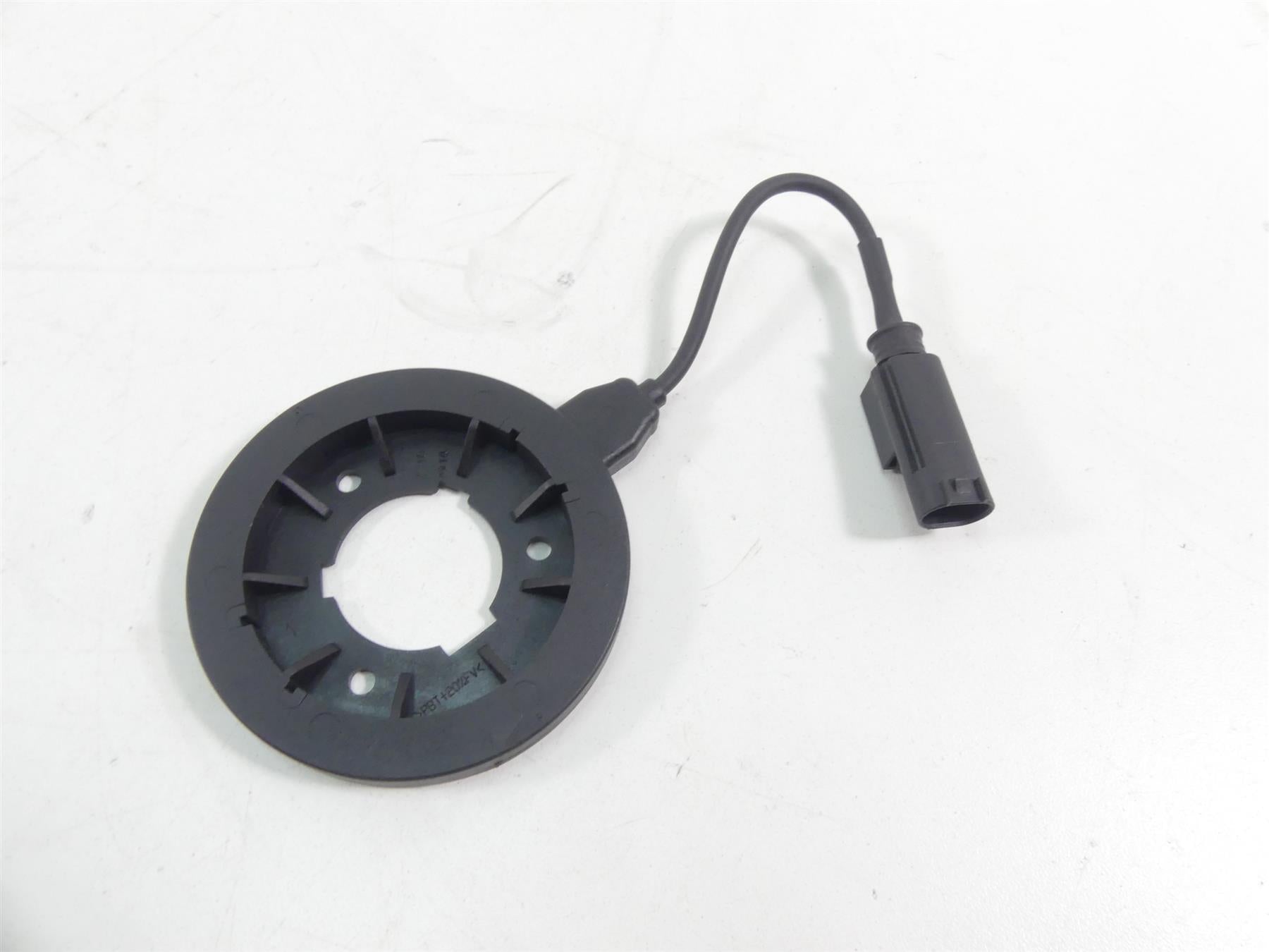 2015 BMW R1200RT K52 Fob Ring Immobilizer Antenna 66128531633 {{ shop.shopifyCountryName }} - Mototech271