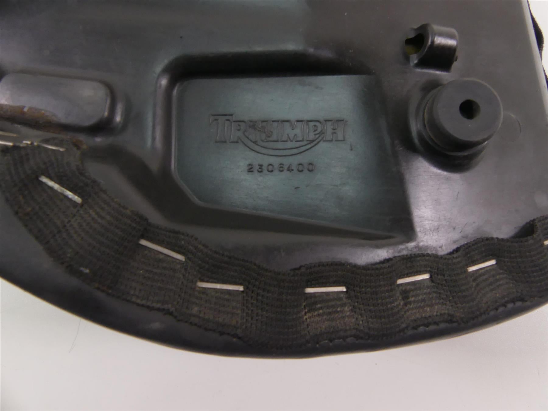 2006 Triumph Daytona 675 Front Rider Driver Seat Saddle T2306512 {{ shop.shopifyCountryName }} - Mototech271