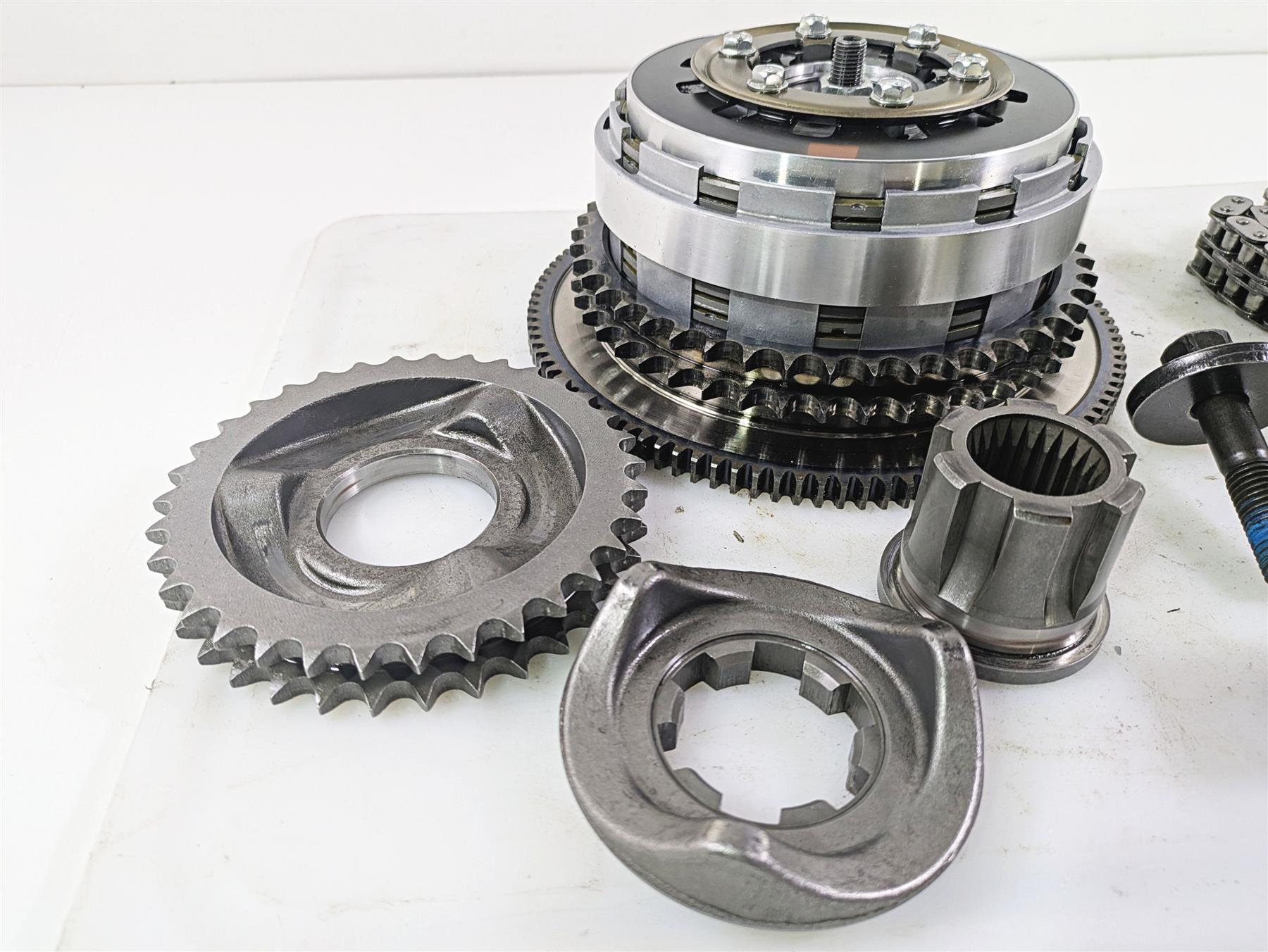 2009 Harley FXDC Dyna Super Glide Primary Drive Clutch Kit - 18K 37813-06A {{ shop.shopifyCountryName }} - Mototech271