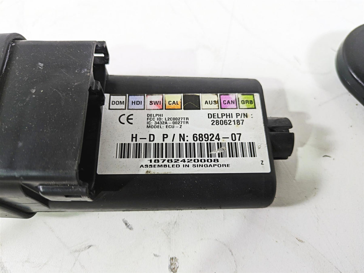 2008 Harley Touring FLHTCU E-Glide 105TH Tssm Security Module & Fob Key 68924-07 {{ shop.shopifyCountryName }} - Mototech271