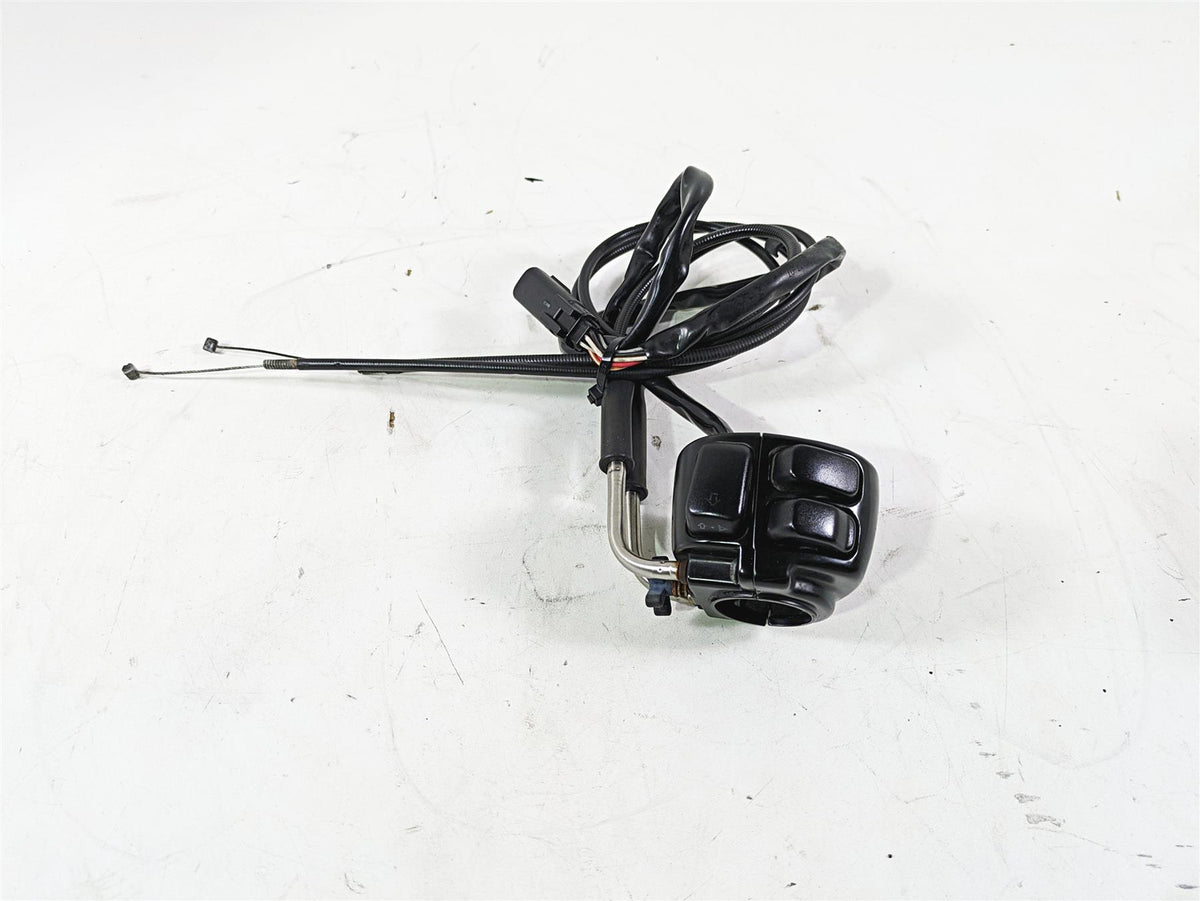 2013 Harley VRSCDX Night Rod Sp Right Hand Start Control Switch 71684-06A {{ shop.shopifyCountryName }} - Mototech271