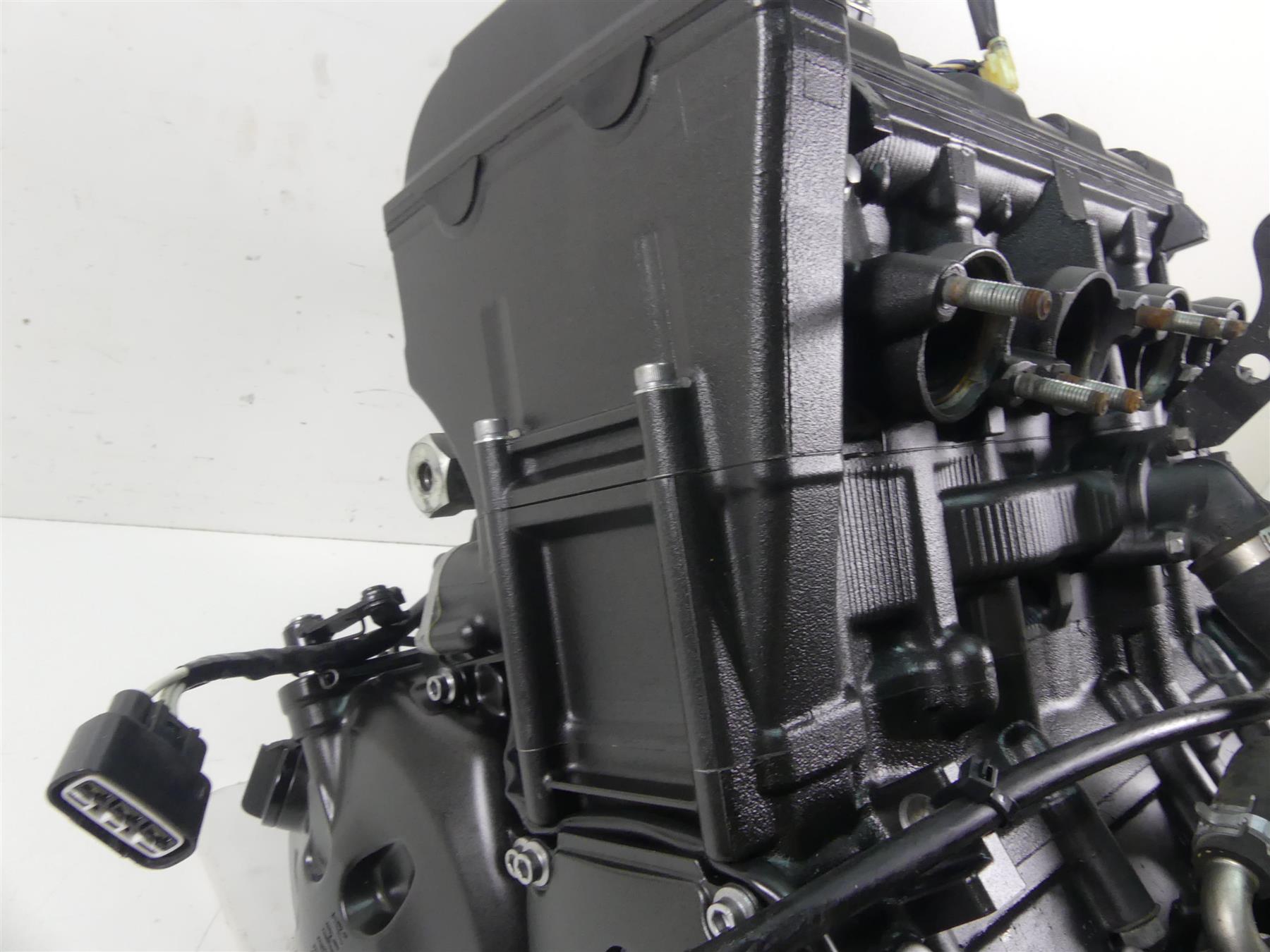 2008 Yamaha FZ1 Fazer Running N514E Engine Motor 14K Only -Video 4C8-15100-19-00 {{ shop.shopifyCountryName }} - Mototech271