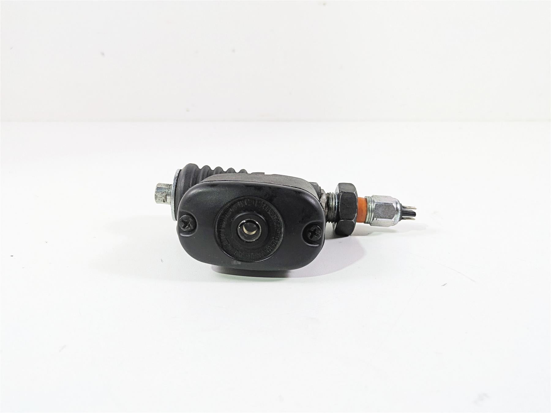 2016 Harley FXDF Dyna Fat Bob Rear Brake Master Cylinder 41700060 {{ shop.shopifyCountryName }} - Mototech271
