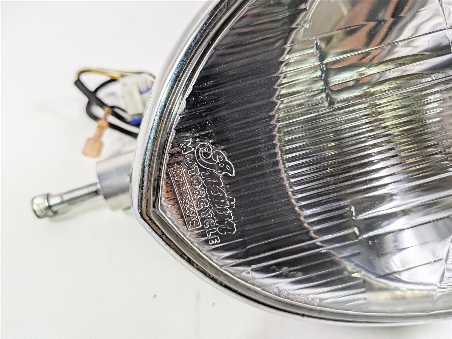 2002 Indian Spirit Deluxe Headlamp Light Lamp Lens & Bucket & Mount 68-126 {{ shop.shopifyCountryName }} - Mototech271