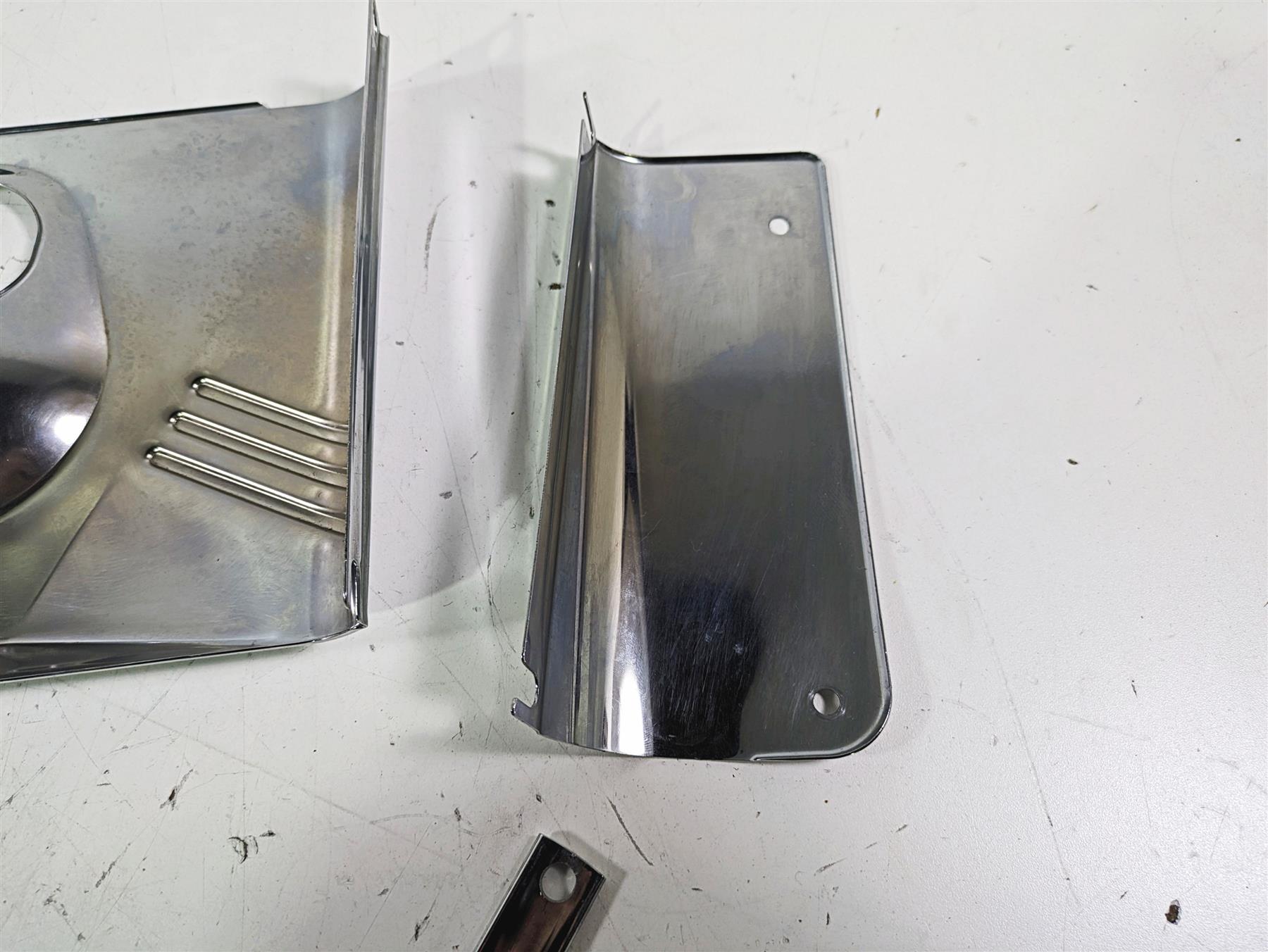 2005 Harley Softail FLSTFSE CVO Fat Boy Headlight Cover Set 67889-91A 67891-99 {{ shop.shopifyCountryName }} - Mototech271