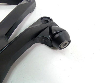2010 Kawasaki ZX1400 ZX14 R Ninja Rear Passenger Foot Peg Set 35063-0353 {{ shop.shopifyCountryName }} - Mototech271