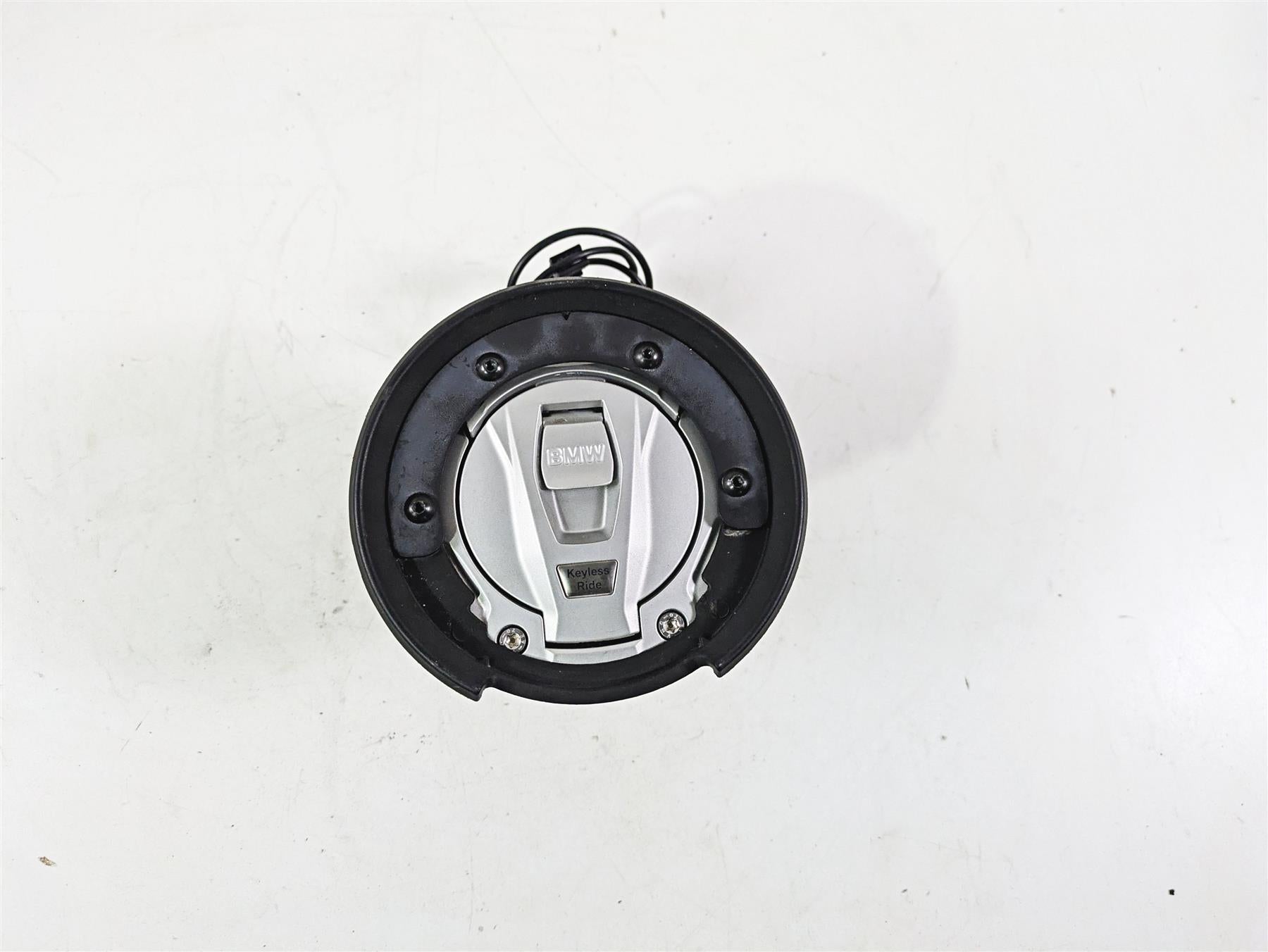 2021 BMW R1250GS K51 Adv Keyless Fuel Gas Petrol Cap Lid 16118552148 {{ shop.shopifyCountryName }} - Mototech271