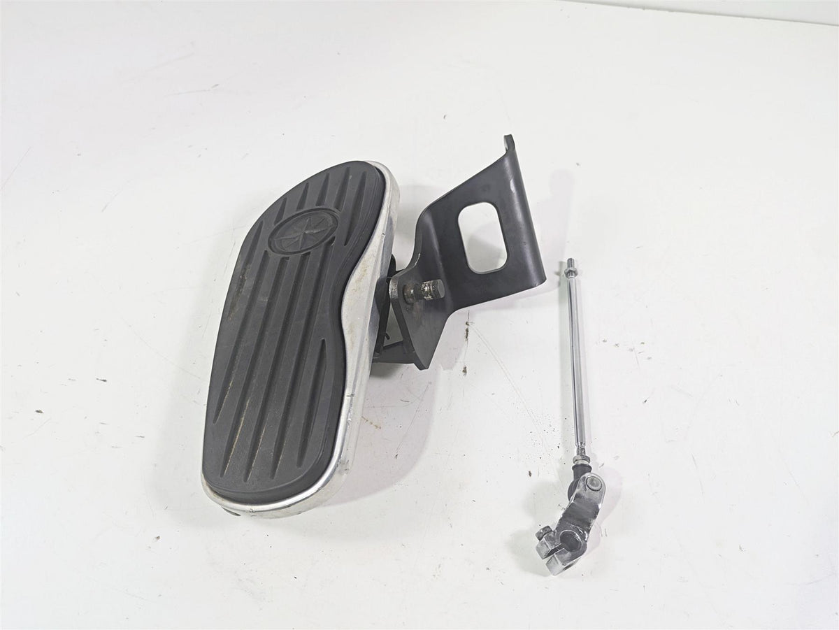 2006 Yamaha XVS650 V-Star Classic Left Floor Board & Mount 5BN-27412-03-00 {{ shop.shopifyCountryName }} - Mototech271