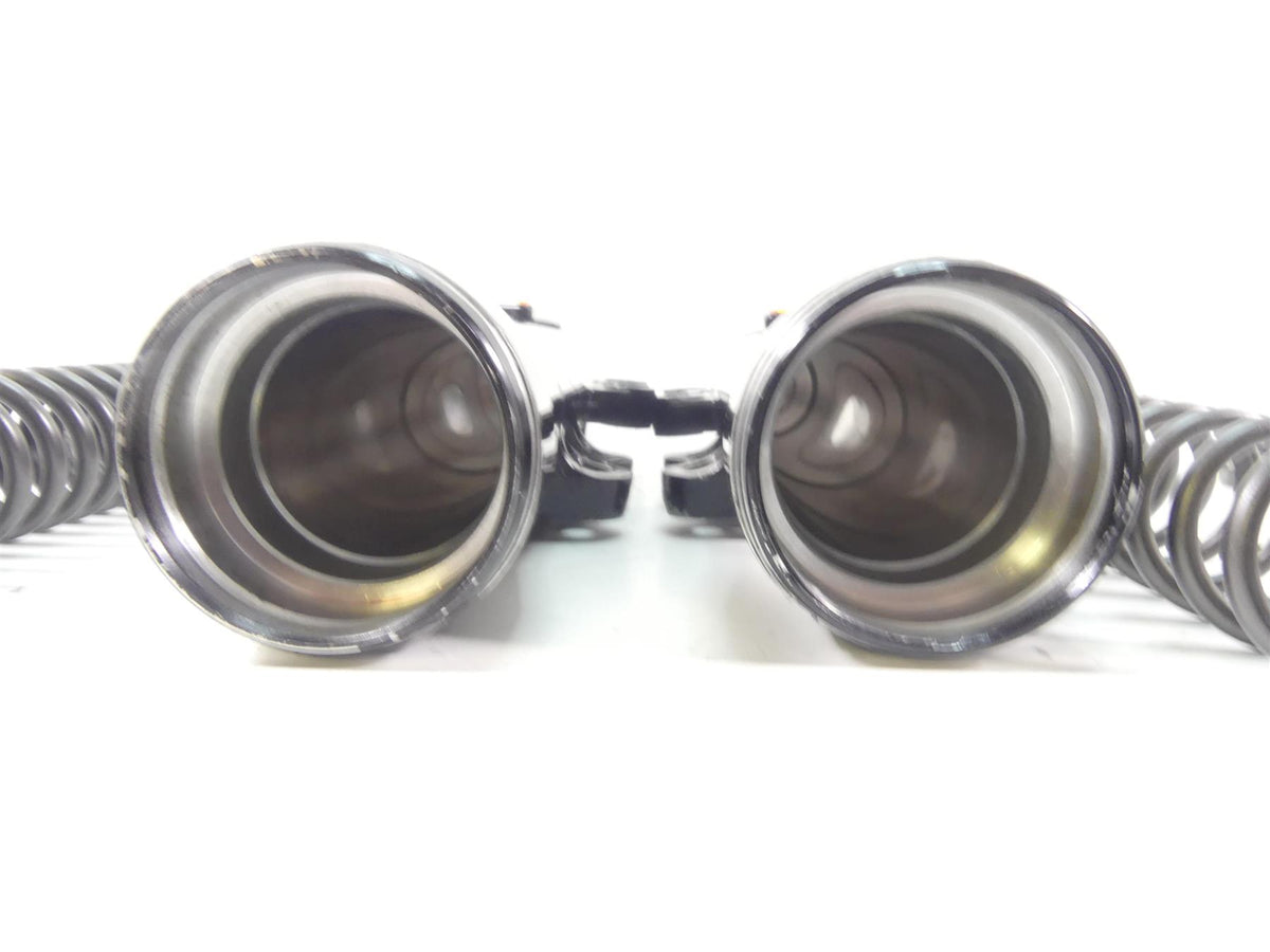 2009 Harley FXDF Dyna Fat Bob Dual Caliper Lower Fork Tubes 48622-08 48623-08 {{ shop.shopifyCountryName }} - Mototech271