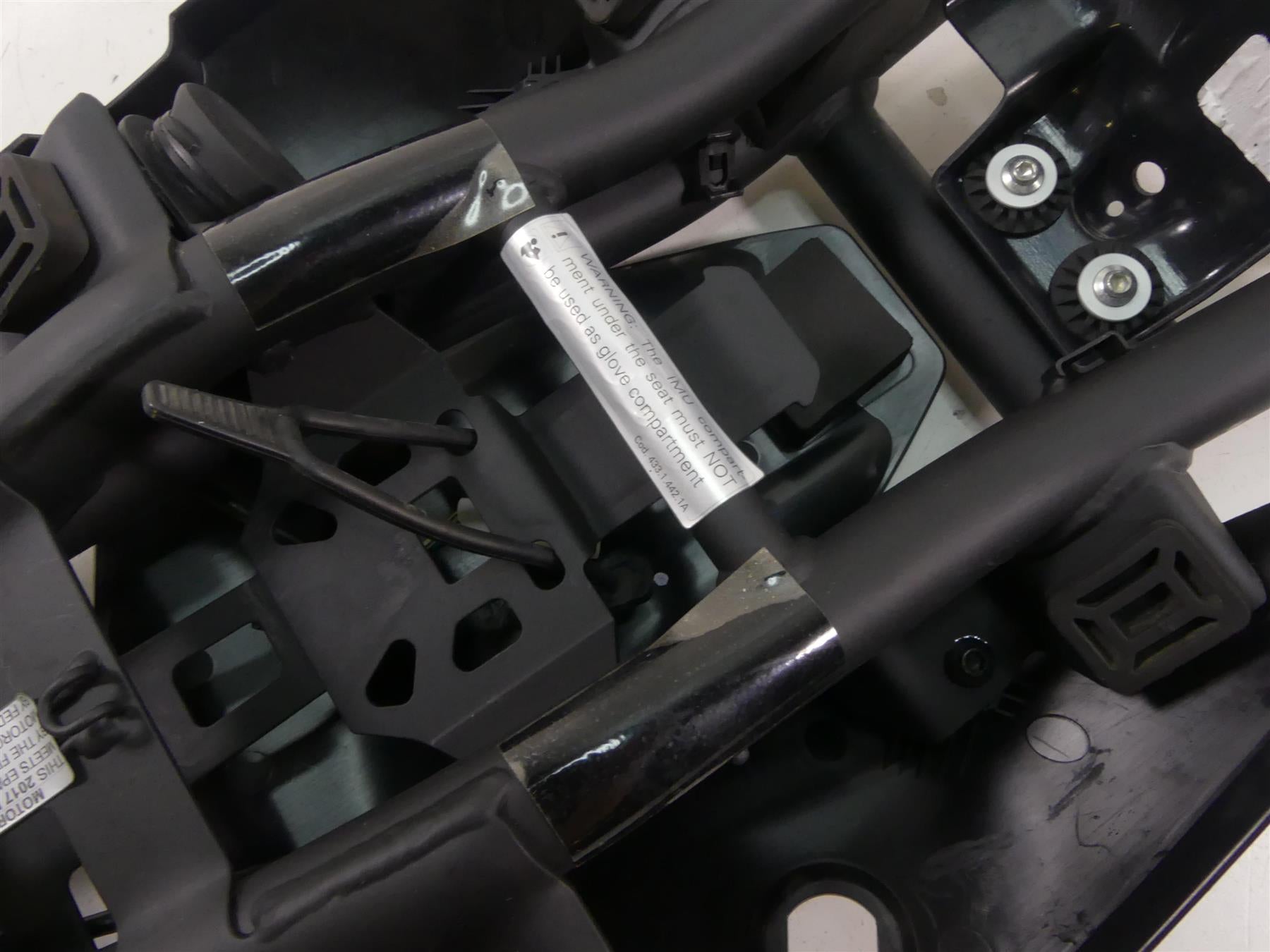 2017 Ducati Monster 1200 S Straight Subframe Sub Frame & Inner 47017981BA {{ shop.shopifyCountryName }} - Mototech271