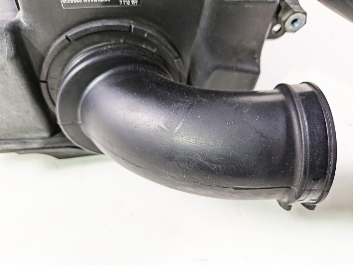 2009 BMW R1200GS K255 Adv Air Box Tubes & Front Air Ram 13717720354 13717672545 {{ shop.shopifyCountryName }} - Mototech271