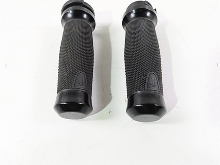 2015 Harley FXDF Dyna Fat Bob Get-A-Grip Hand Grip Set 56100008 {{ shop.shopifyCountryName }} - Mototech271