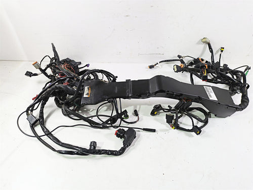 2011 Harley Touring FLHTCUSE CVO E-Glide Main Wiring Harness Loom READ 69200055 | Mototech271