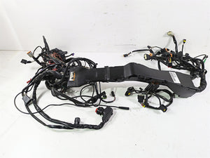 2011 Harley Touring FLHTCUSE CVO E-Glide Main Wiring Harness Loom READ 69200055 | Mototech271