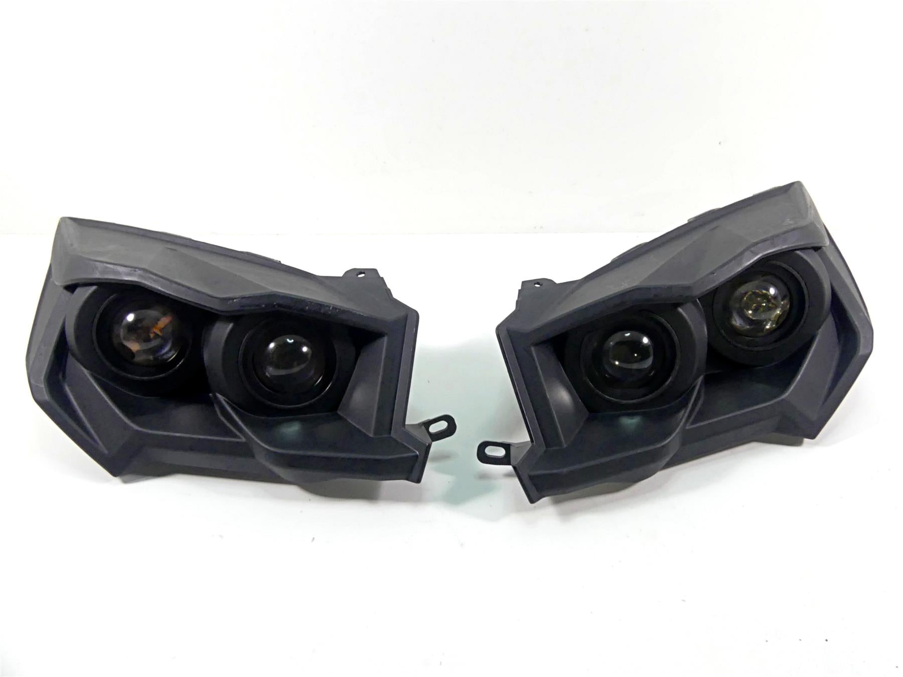2018 Can Am Commander 1000R XT Headlight Head Light Lamp Set 710002525 710002524