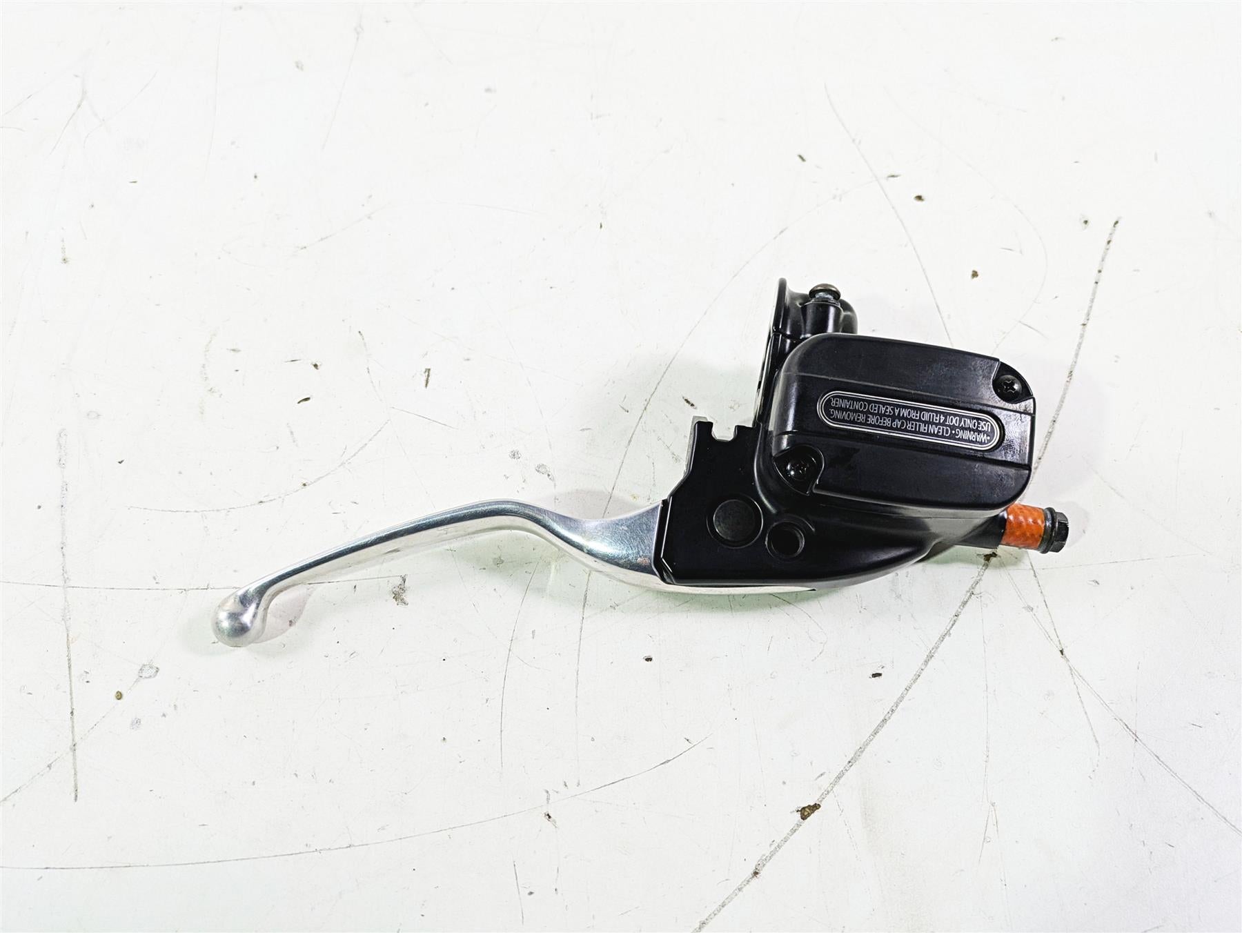 2015 Harley Touring FLHTKL E -Glide Low Front Brake Master Cylinder 44551-08F {{ shop.shopifyCountryName }} - Mototech271