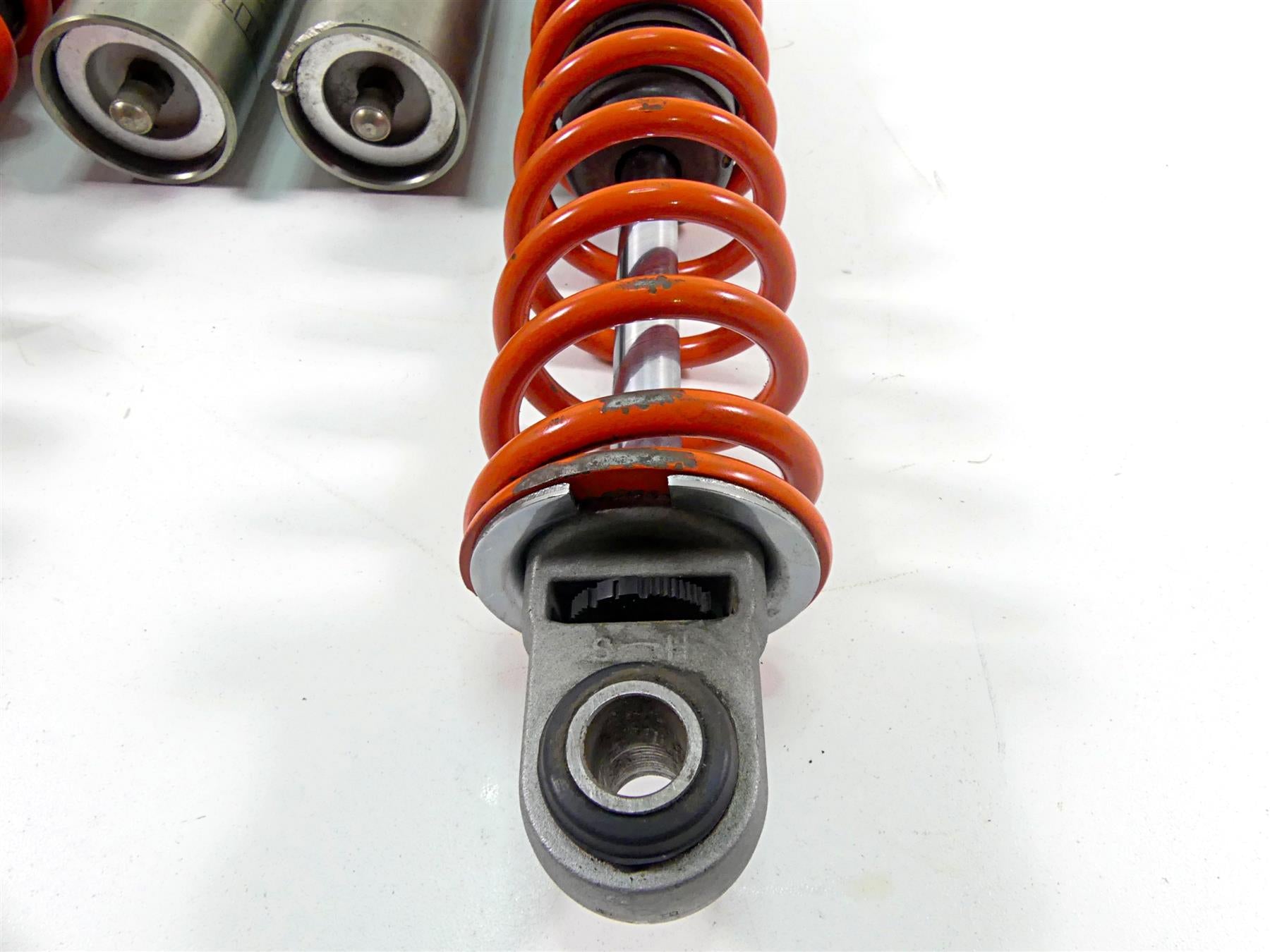 2009 Harley XR1200 Sportster Red Rear Shock Damper Absorber Set - Read 54700-10 {{ shop.shopifyCountryName }} - Mototech271