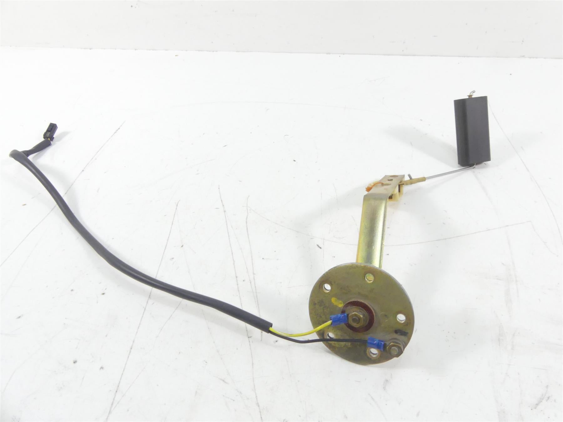 1998 Harley Touring FLHTC Electra Glide Fuel Gas Level Sending Unit 75040-97 | Mototech271