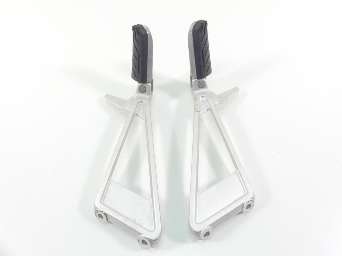 2021 Aprilia Tuono 660 Rear Passenger Footpeg Foot Rest Set 2B005206 2B005205 {{ shop.shopifyCountryName }} - Mototech271