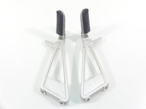 2021 Aprilia Tuono 660 Rear Passenger Footpeg Foot Rest Set 2B005206 2B005205 | Mototech271