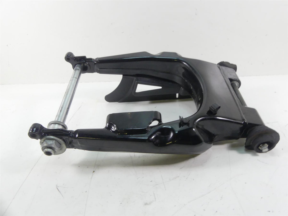 2016 Harley Touring FLTRX Road Glide Rear Swingarm Swing Arm + Axle 47549-09A {{ shop.shopifyCountryName }} - Mototech271