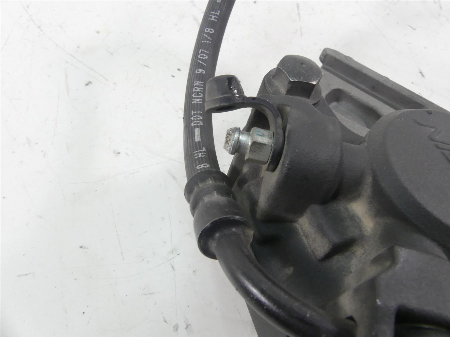 2008 Yamaha FZ1 Fazer Rear Nissin Brake Caliper & Bracket 2D1-2580W-00-00 {{ shop.shopifyCountryName }} - Mototech271