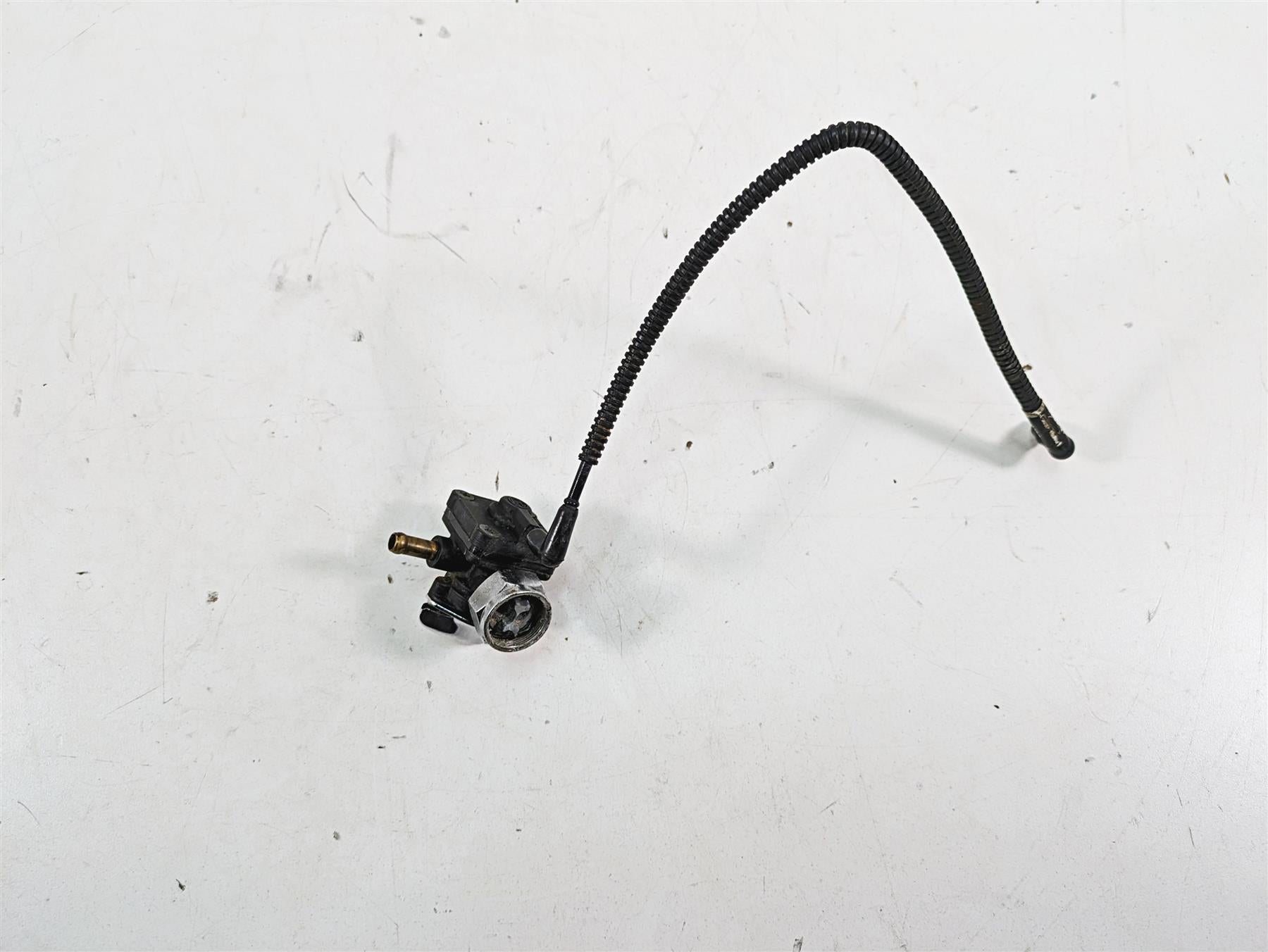 1999 Harley Dyna FXDL Low Rider Fuel Gas Petrol Valve Petcock 61338-94D {{ shop.shopifyCountryName }} - Mototech271