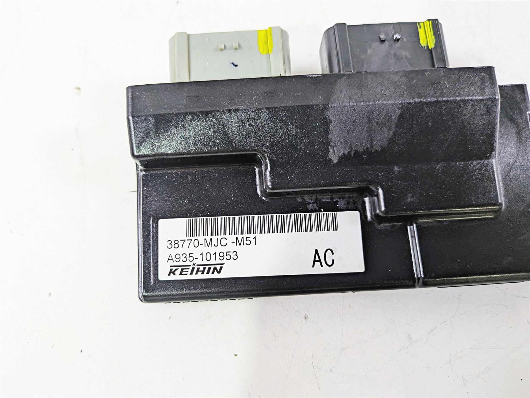 2025 Honda CBR600RR Keihin Cdi Ecu Ecm Engine Control Module 38770-MJC-M51 {{ shop.shopifyCountryName }} - Mototech271