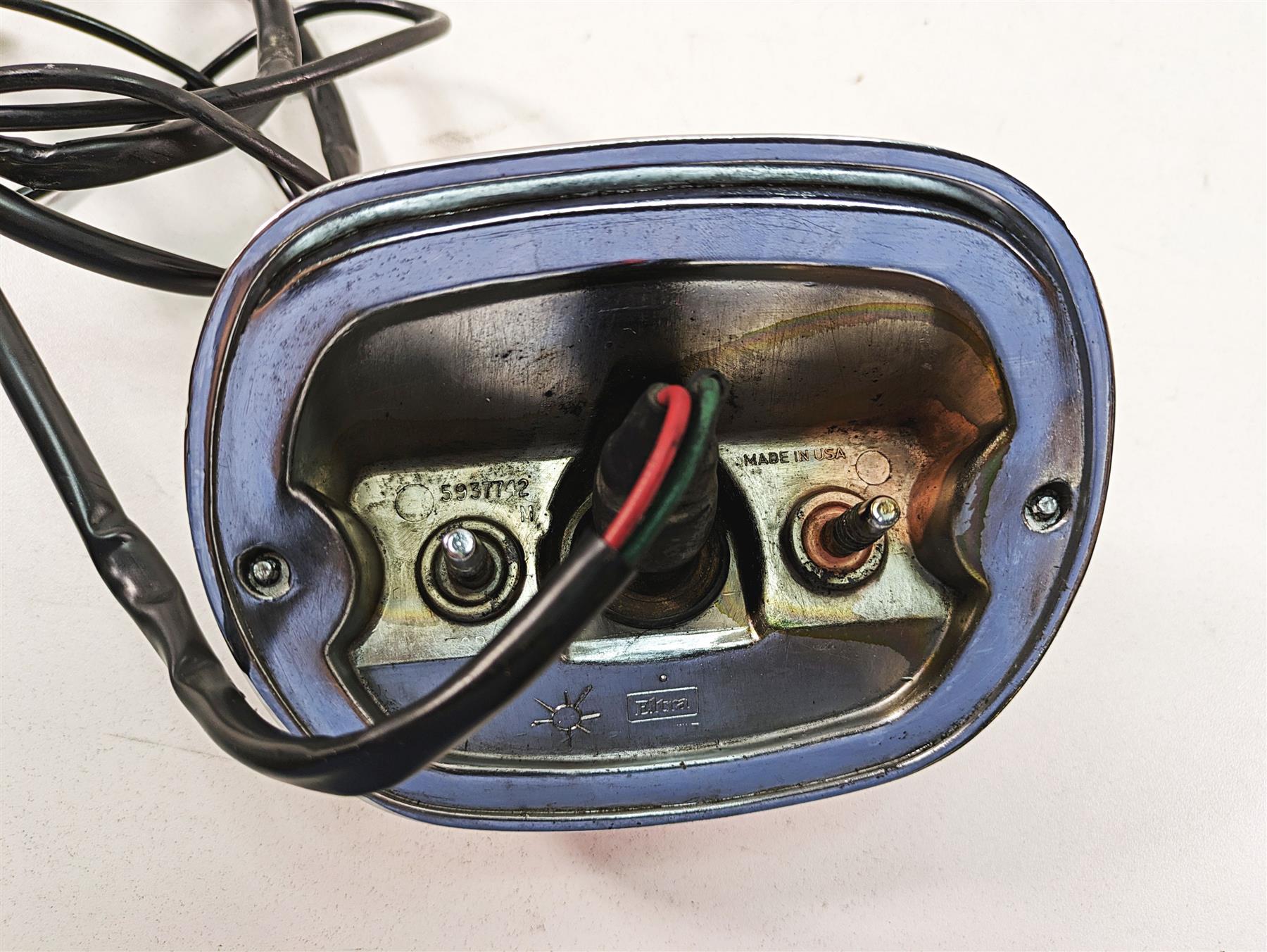 1986 Harley Sportster XLH 883 Taillight Tail Light & Wiring - Read 68008-73B {{ shop.shopifyCountryName }} - Mototech271
