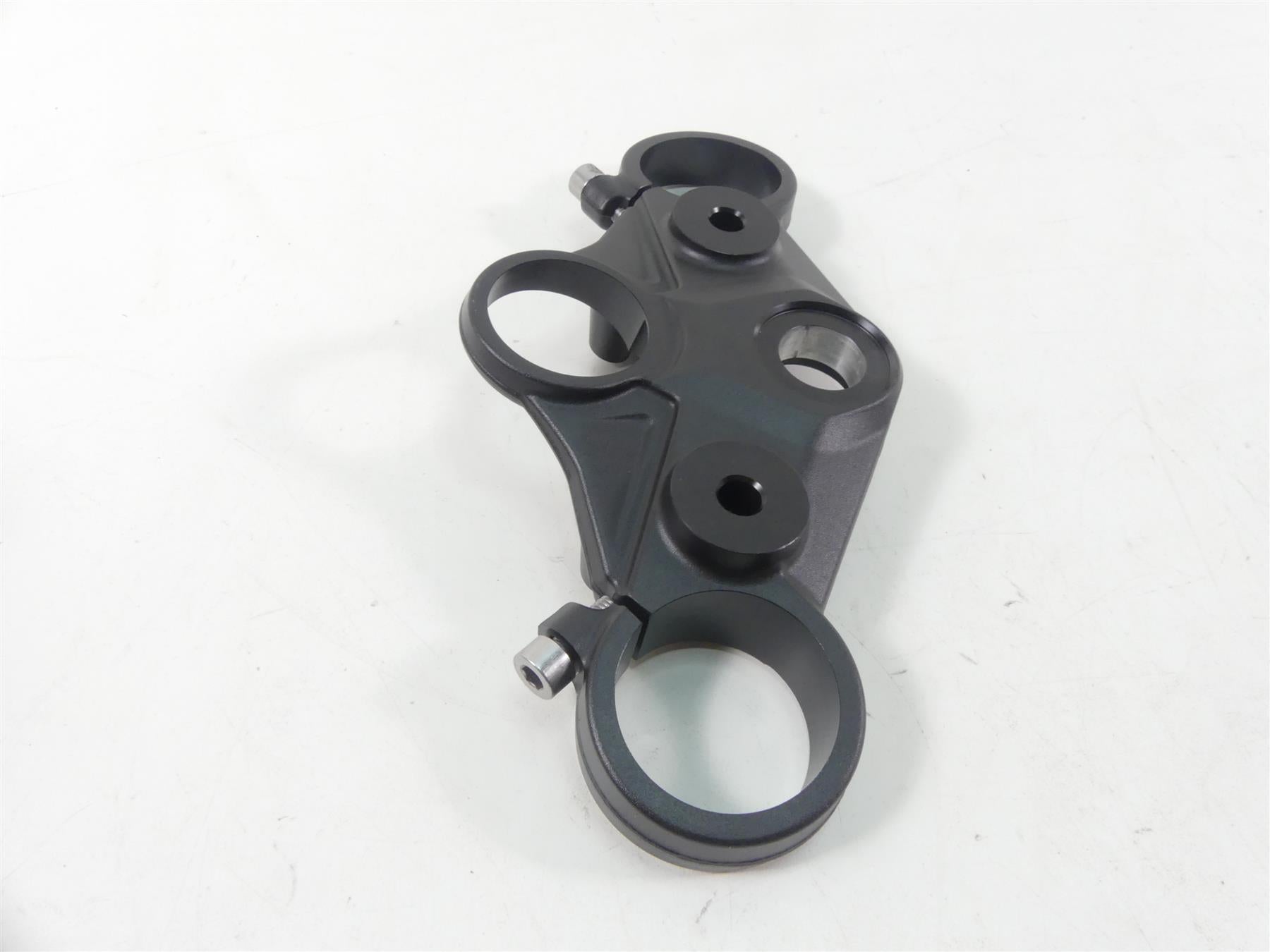 2018 Triumph Street Triple 765RS Upper Triple Tree Steering Clamp 50mm T2041726 {{ shop.shopifyCountryName }} - Mototech271