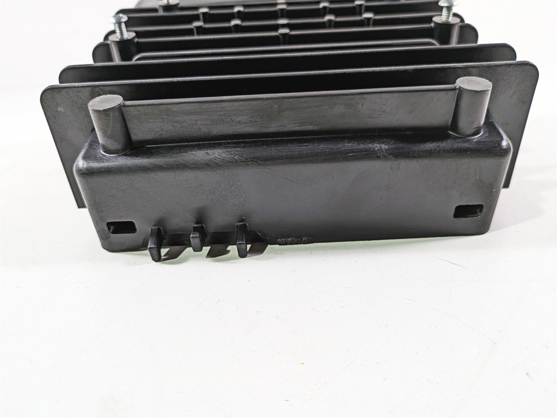 2020 Harley Touring FLHT Electra Glide Center Glove Storage Box 76000136 {{ shop.shopifyCountryName }} - Mototech271