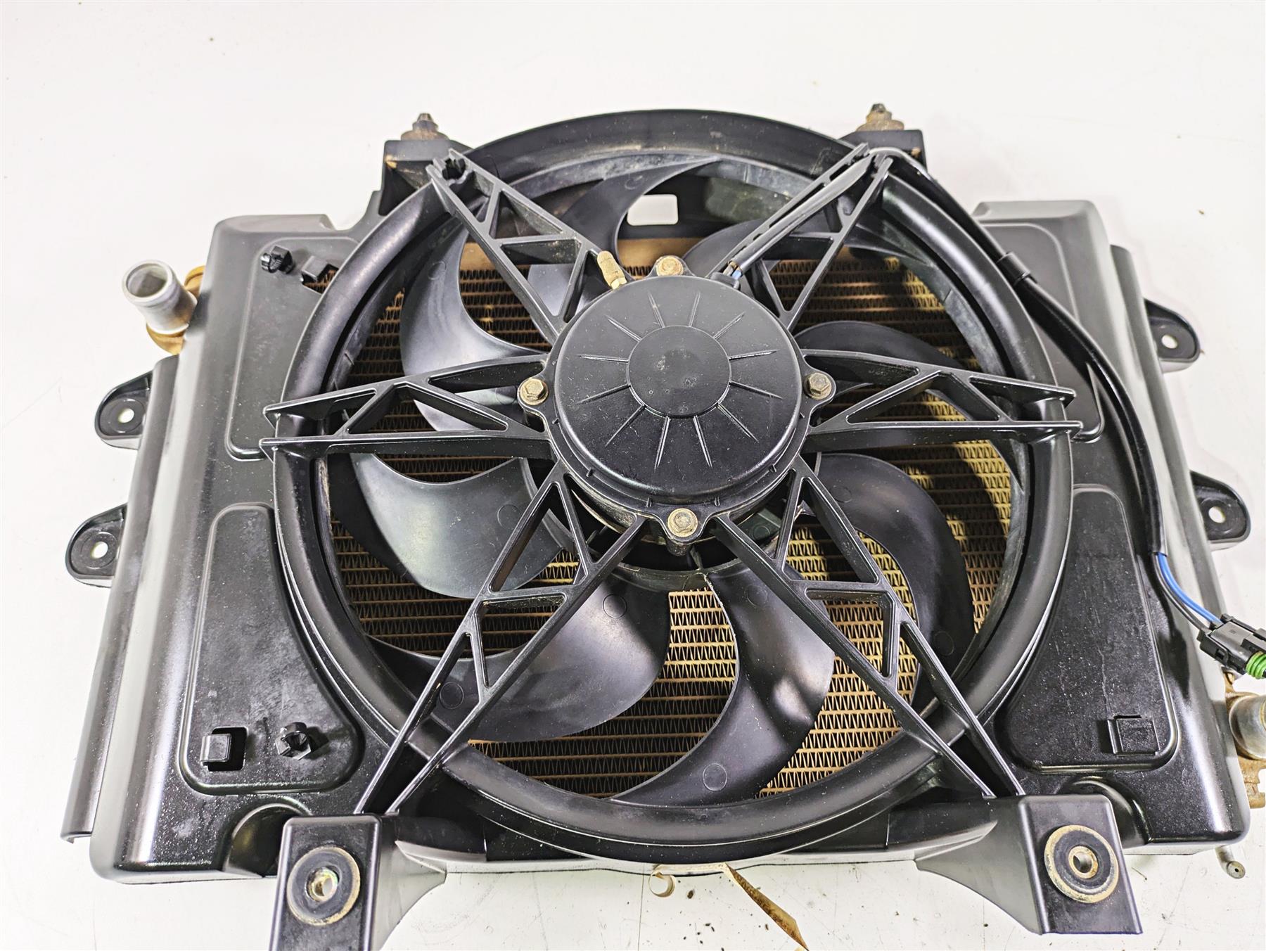 2022 Can-Am Defender XMR HD10 Radiator Cooler & Fan Set 709200951 709200534 {{ shop.shopifyCountryName }} - Mototech271