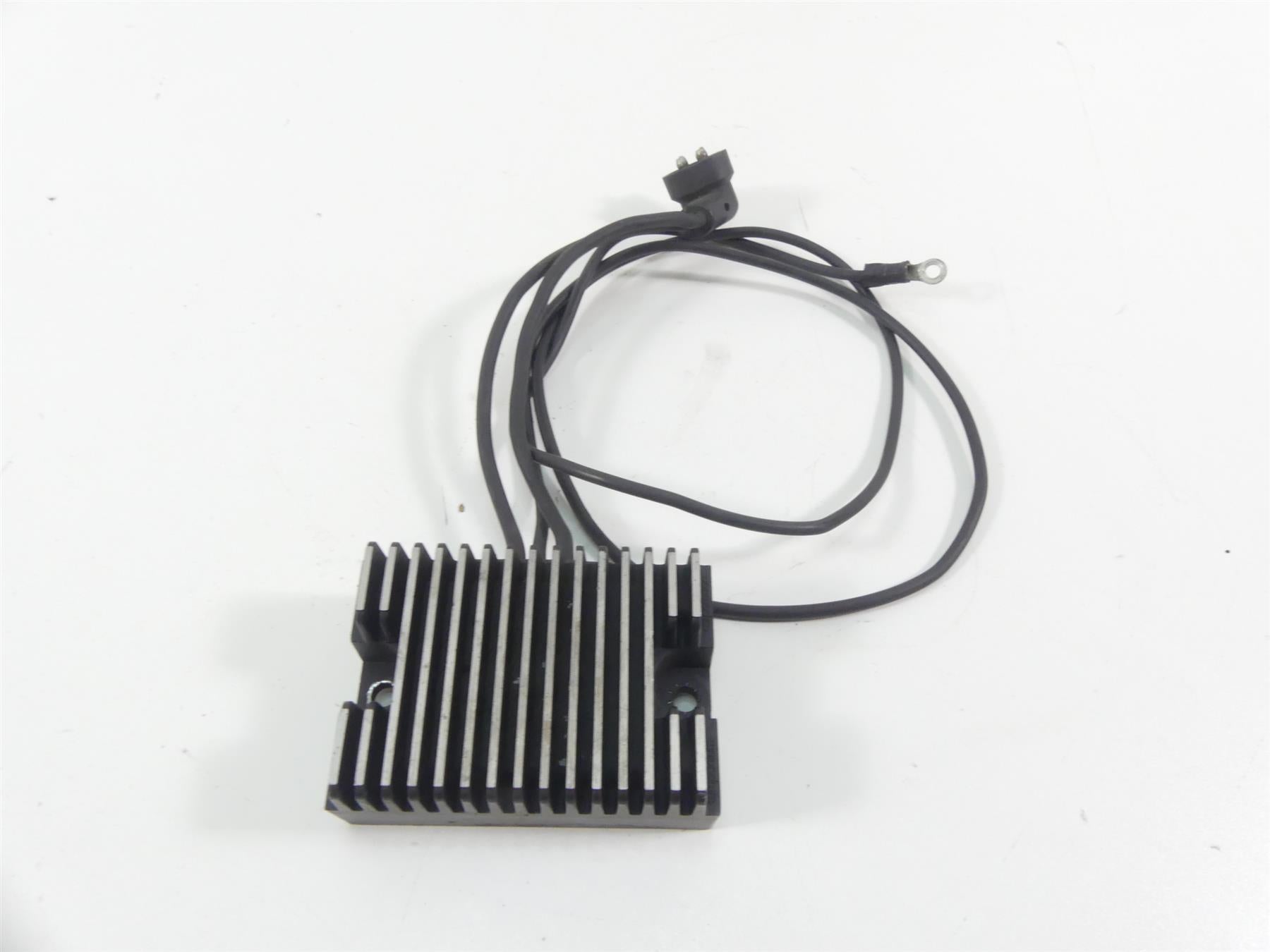 1993 Harley FXSTS Softail Springer Rectifier Voltage Regulator 74519-88B {{ shop.shopifyCountryName }} - Mototech271