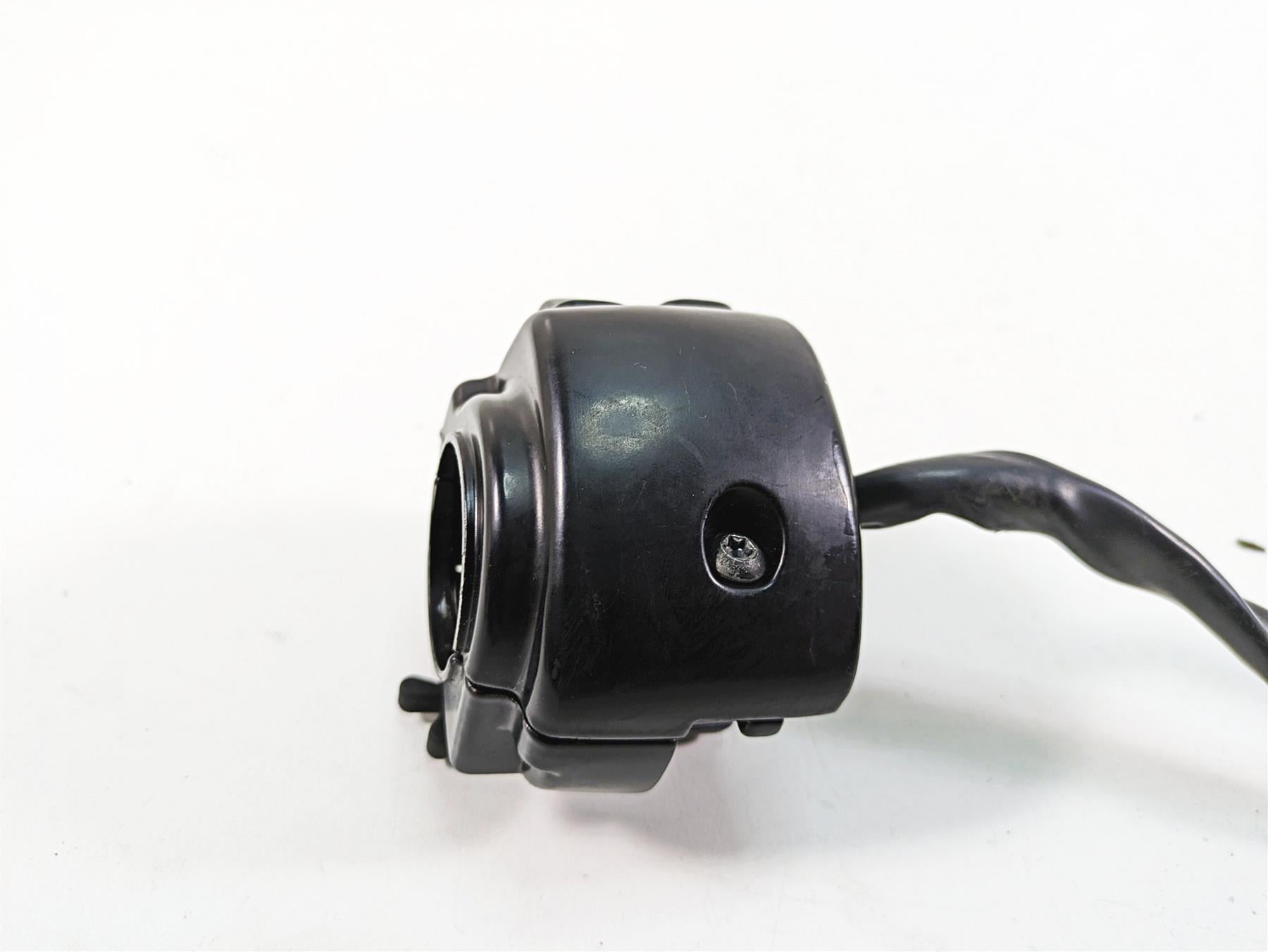 2009 Harley Softail FLSTSB Cross Bones Right Hand Start Control Switch 71684-06 {{ shop.shopifyCountryName }} - Mototech271