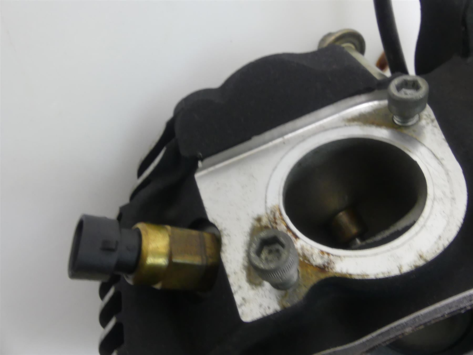 2011 Harley Touring FLTRU Road Glide Front Cylinderhead Cylinder Head 17728-08 {{ shop.shopifyCountryName }} - Mototech271