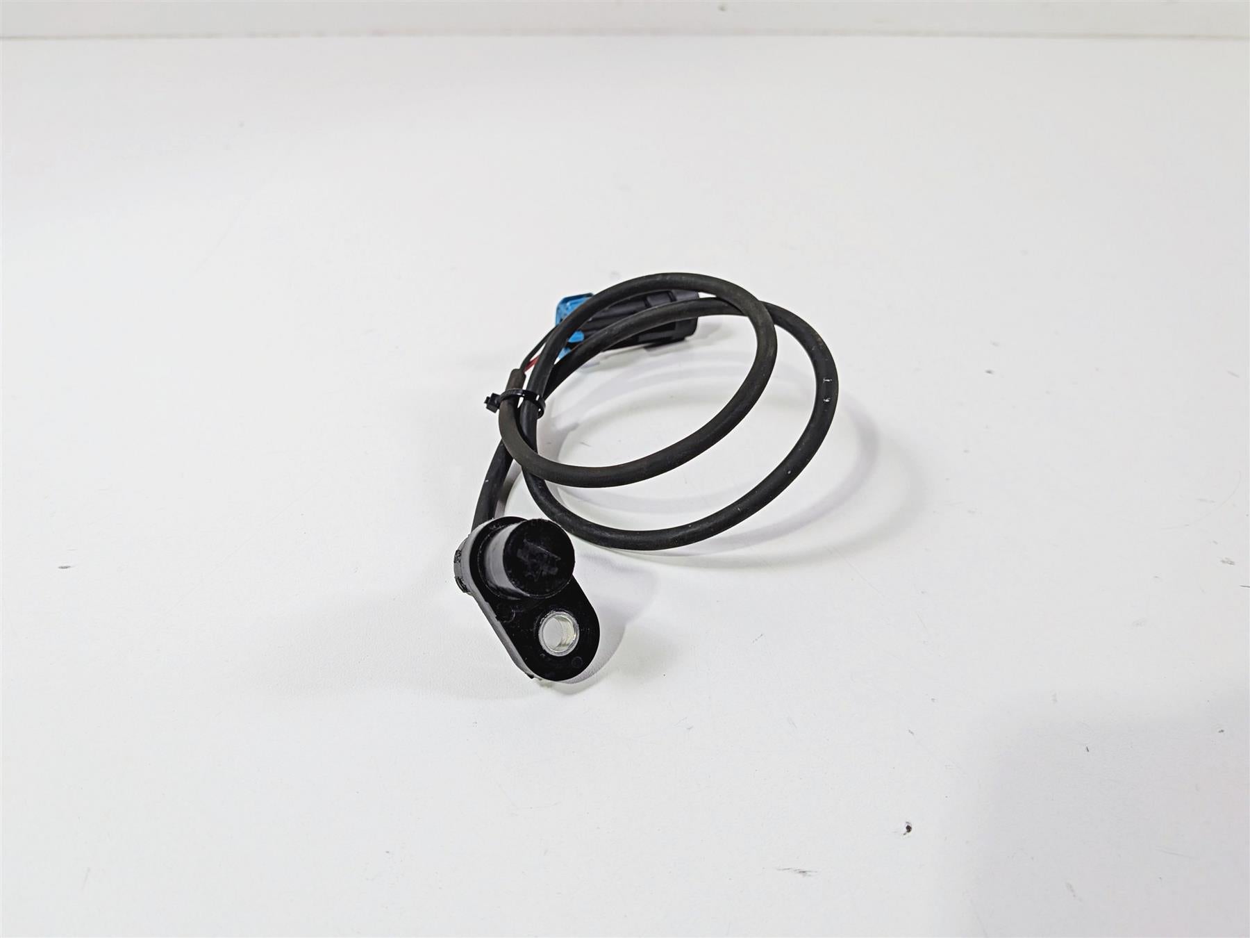 2021 Indian Scout 1200 Rear Abs Wheel Speed Sensor 4014216 {{ shop.shopifyCountryName }} - Mototech271