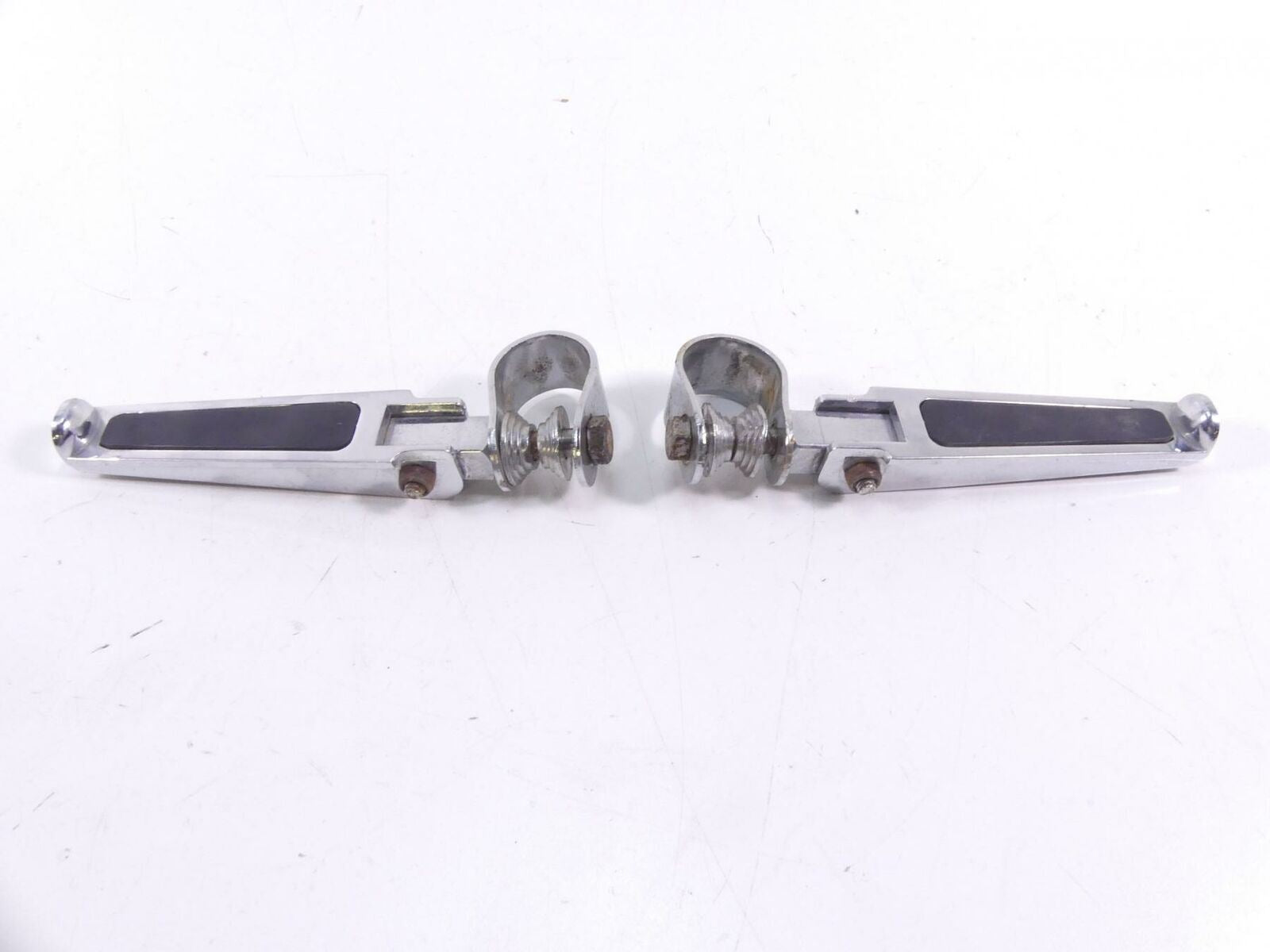 2003 Harley Touring FLHTCI Electra Glide Highway Foot Pegs 49184-97 | Mototech271