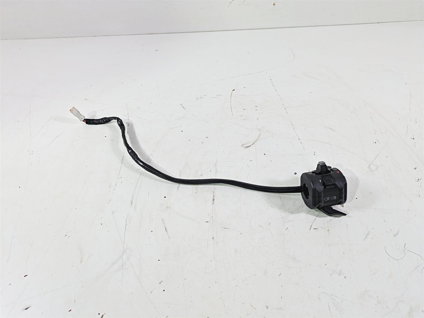 2018 Ducati Hypermotard 939 SP Left Hand Light Control Switch 65110142A {{ shop.shopifyCountryName }} - Mototech271