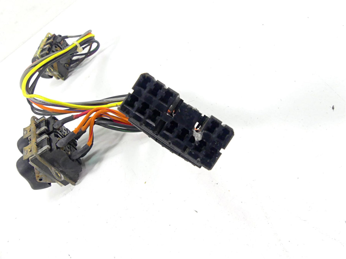 2004 Harley Touring FLHTCUI Electra Glide Auxiliary Switch Set 70271-98 {{ shop.shopifyCountryName }} - Mototech271