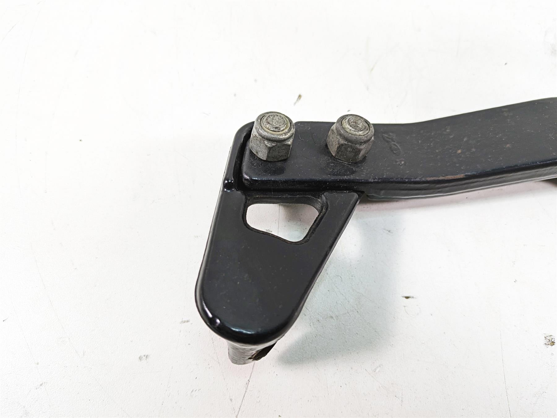 1999 Harley Dyna FXDL Low Rider Left Rear Footpeg Mount Arm 52740-94A {{ shop.shopifyCountryName }} - Mototech271