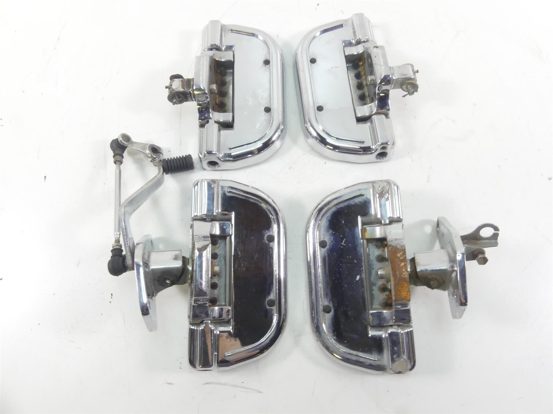 2007 Honda VT1100 C Shadow Spirit Kuryakyn Front Rear Floor Board Set 4351 8818 {{ shop.shopifyCountryName }} - Mototech271