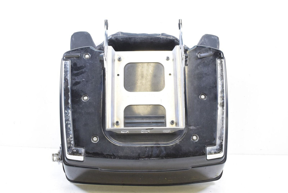 09-13 Harley Touring Aftermarket Trunk Tour Pak & Mount Electra Glide Road King {{ shop.shopifyCountryName }} - Mototech271