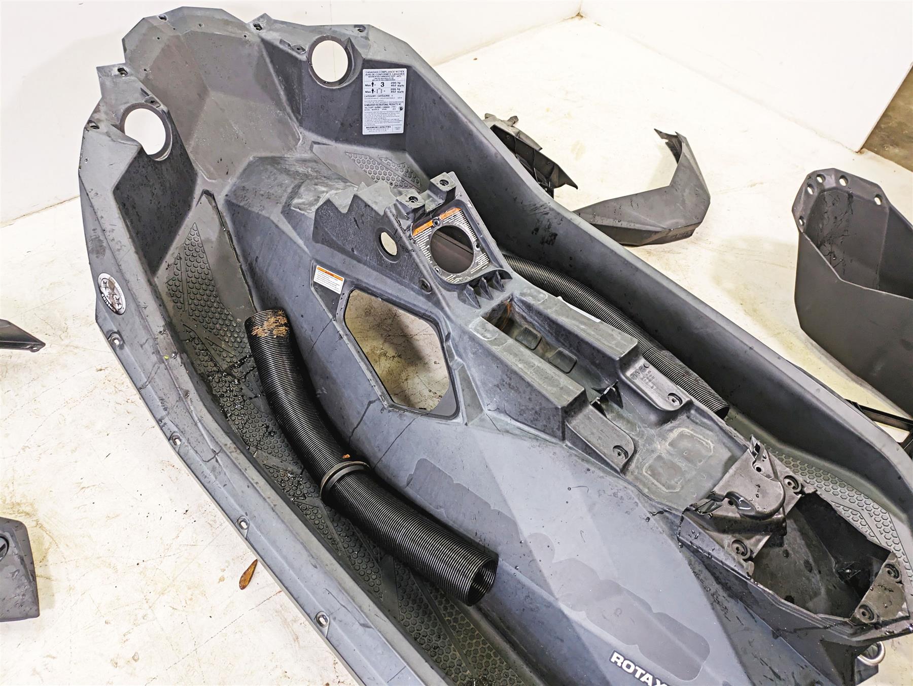 2016 Sea-Doo Spark 900 Body Plastic Black Cover Fairing Cowl Set 291003382 {{ shop.shopifyCountryName }} - Mototech271
