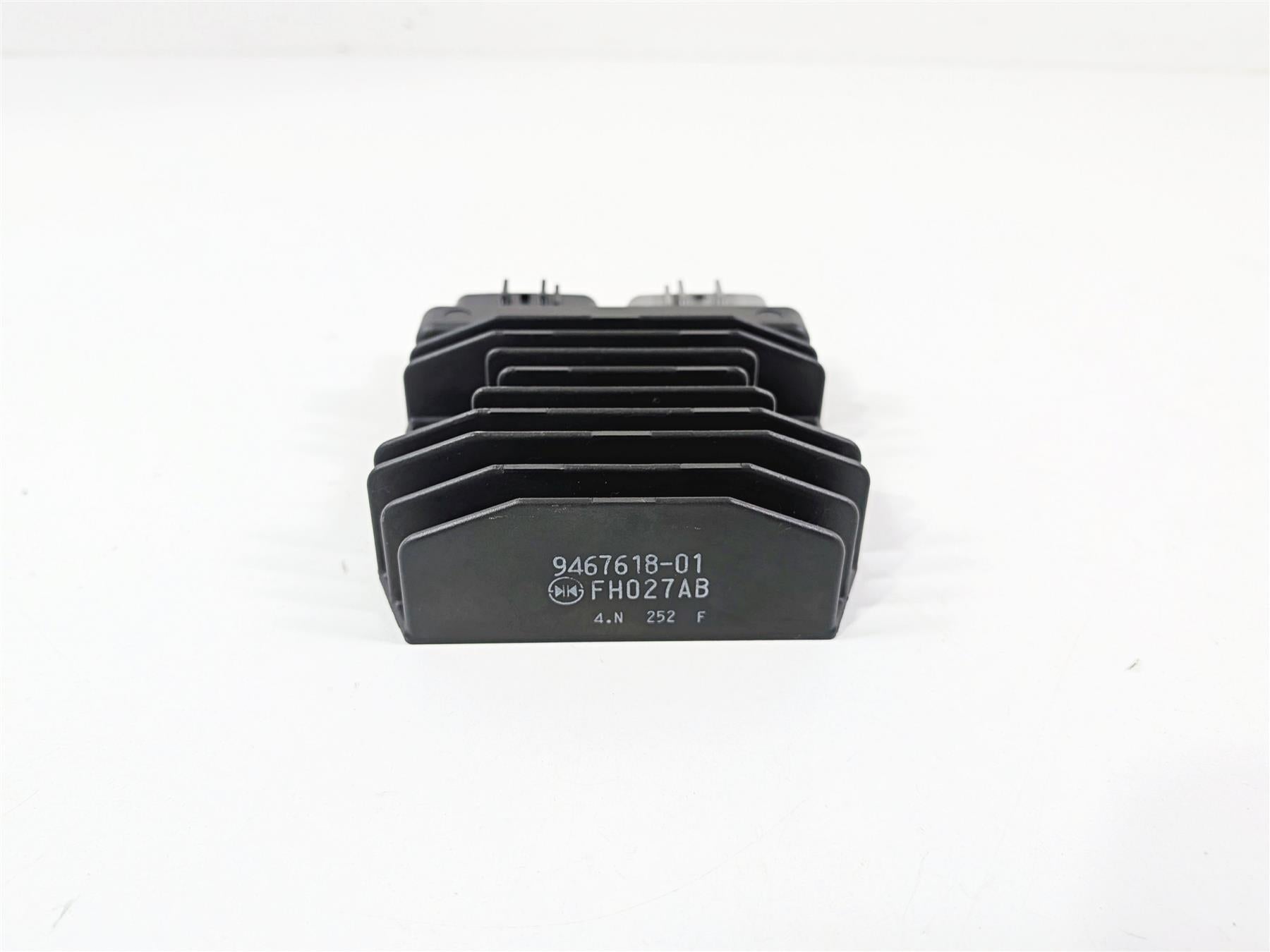 2016 BMW R1200RT RT RTW K52 Rectifier Voltage Regulator FH027AB 12318523367 {{ shop.shopifyCountryName }} - Mototech271