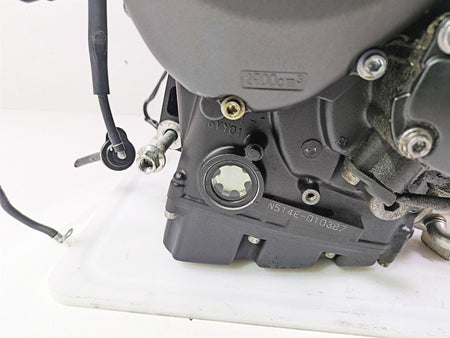 2009 Yamaha FZ1 FZS10 Fazer Running Engine Transmission - Read 4C8-15100-19-00 {{ shop.shopifyCountryName }} - Mototech271
