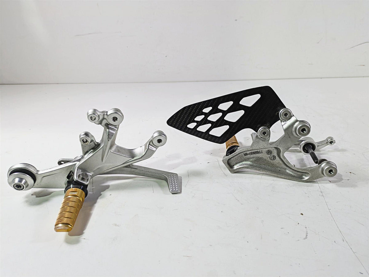 2016 BMW S1000RR K46 Left Right Footpeg Set Shifter Brake Pedal 46717728307 {{ shop.shopifyCountryName }} - Mototech271