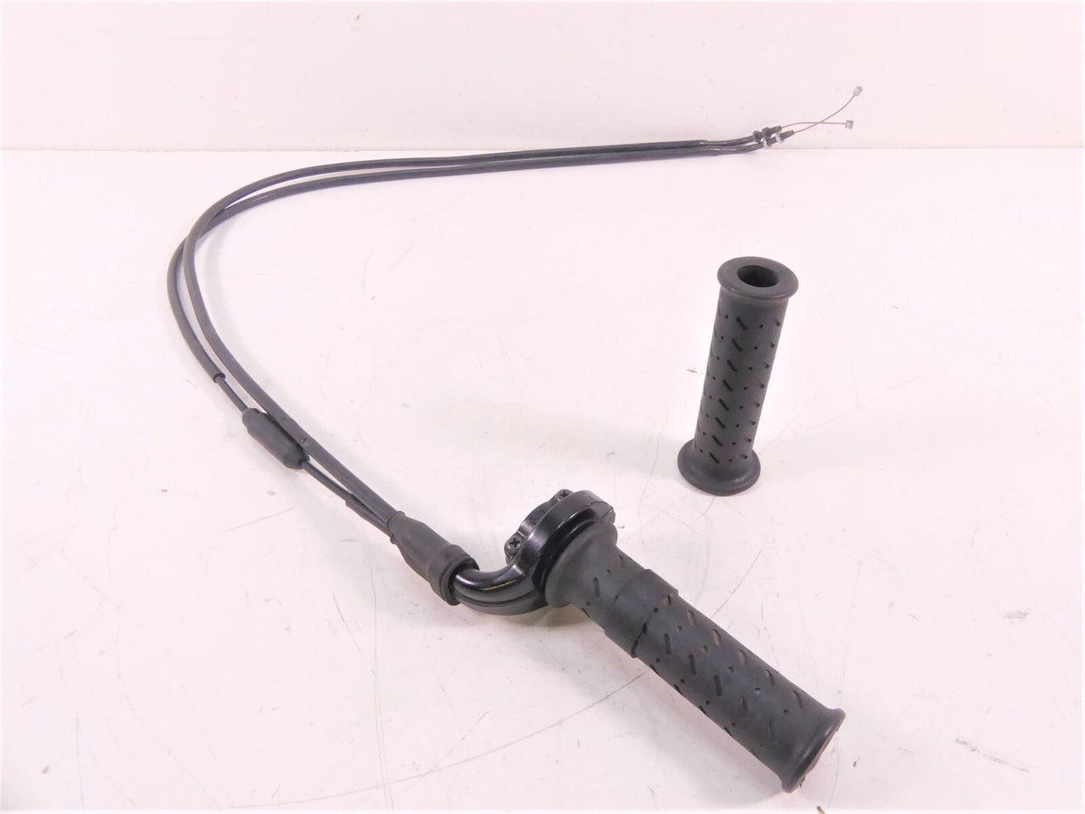2014 Triumph Tiger 800 ABS Throttle Grip Handle Cable Set T2040252 {{ shop.shopifyCountryName }} - Mototech271