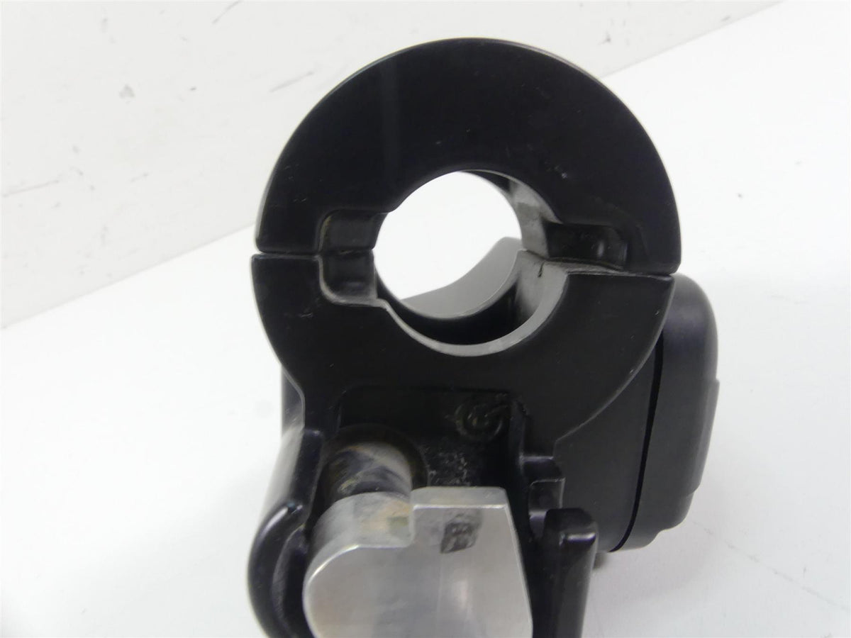 2014 Harley Touring FLHTK Electra Glide Front Brake Master Cylinder 44551-08F {{ shop.shopifyCountryName }} - Mototech271
