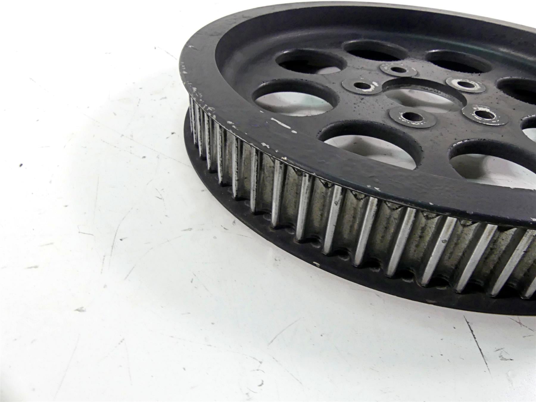 2002 Harley Touring FLHTC Electra Glide Belt Sprocket Pulley 70T 1.5" 40225-86A {{ shop.shopifyCountryName }} - Mototech271